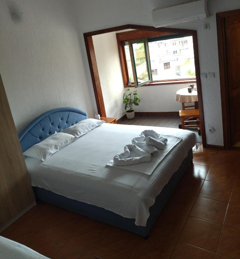 Apartment Klara Bar Bagian luar foto